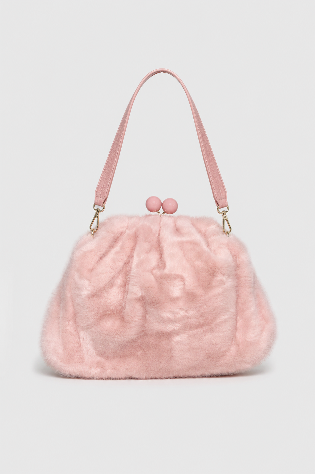     Γούνινη clutch τσάντα σε powder pink απόχρωση
