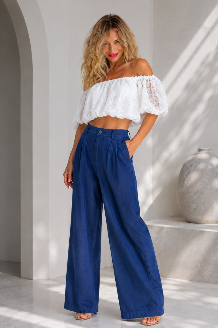 Top Bella Lace Crop Top