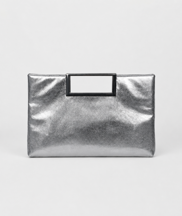     Silver metallic clutch τσάντα με geometric λαβή