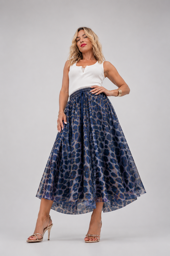 Midi τούλι φούστα με animal inspired print σε midnight blue αποχρώσεις και αέρινη γραμμή.