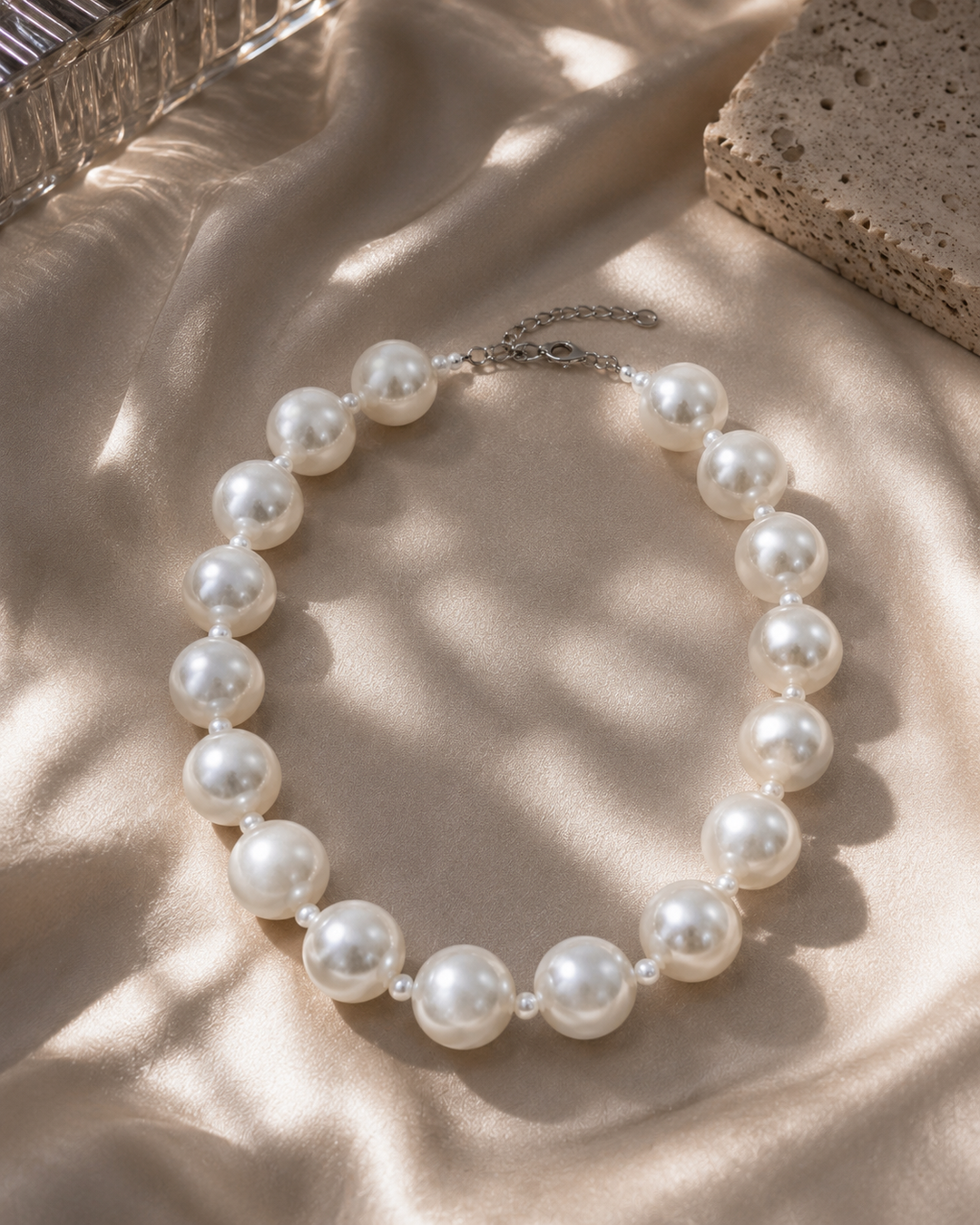 Classic Pearl Necklace